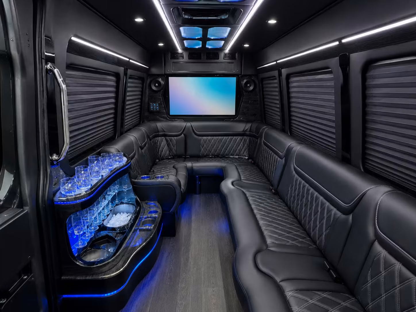 busrentalrochestermn com will help you plan a full wedding weekend transportation schedule in rochester