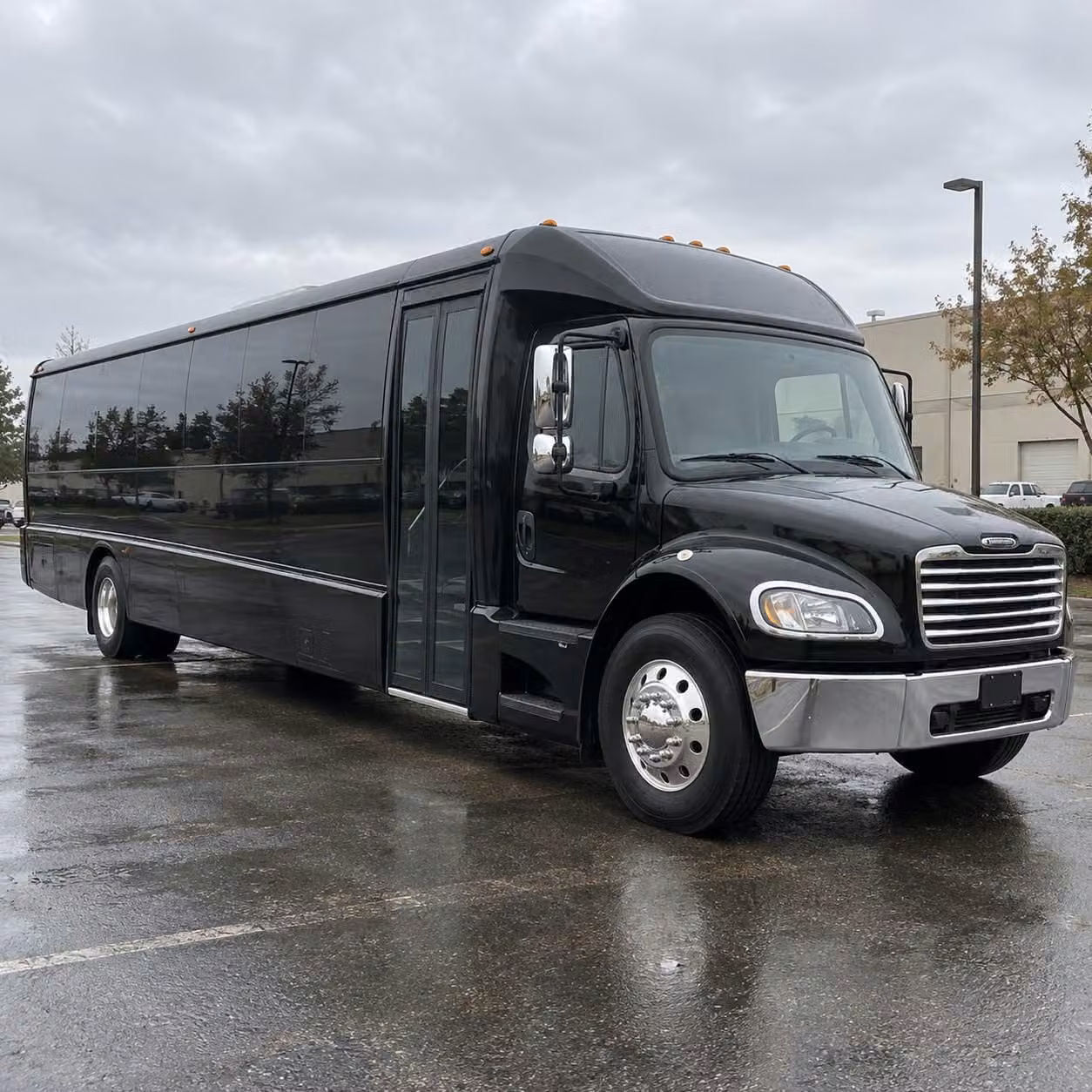in rochester minibus rentals are a smart pick for smaller prom groups
