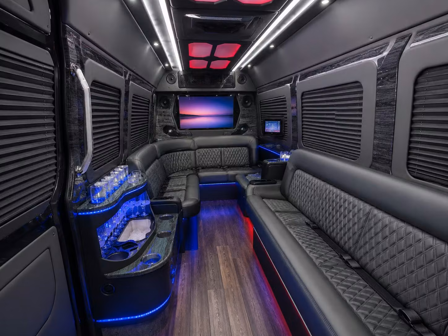long distance sports team transportation from rochester minnesota